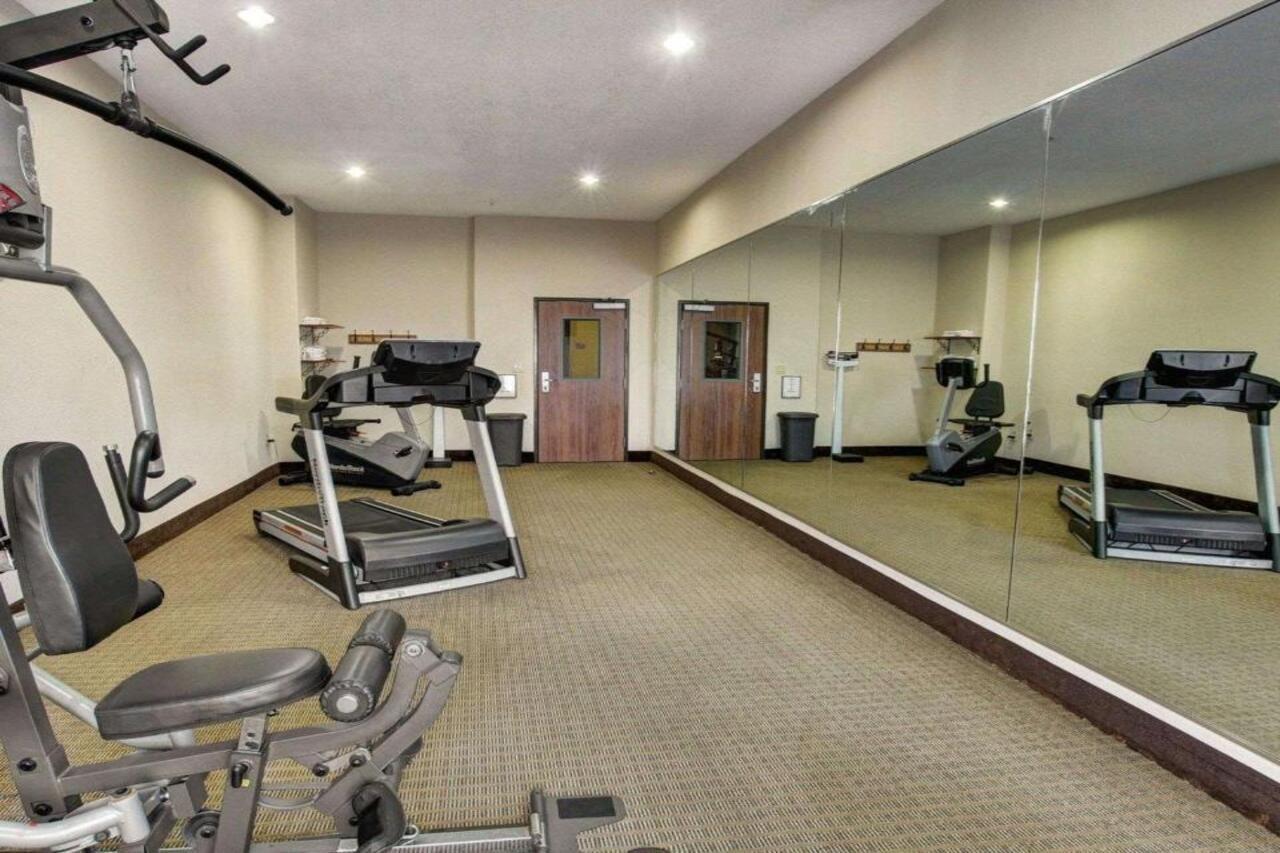 Hotel Comfort &