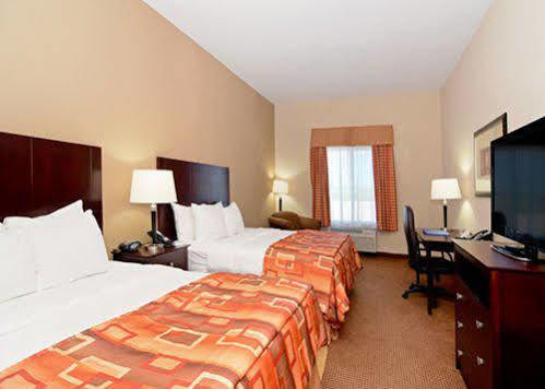 Comfort & Hotel Alvarado