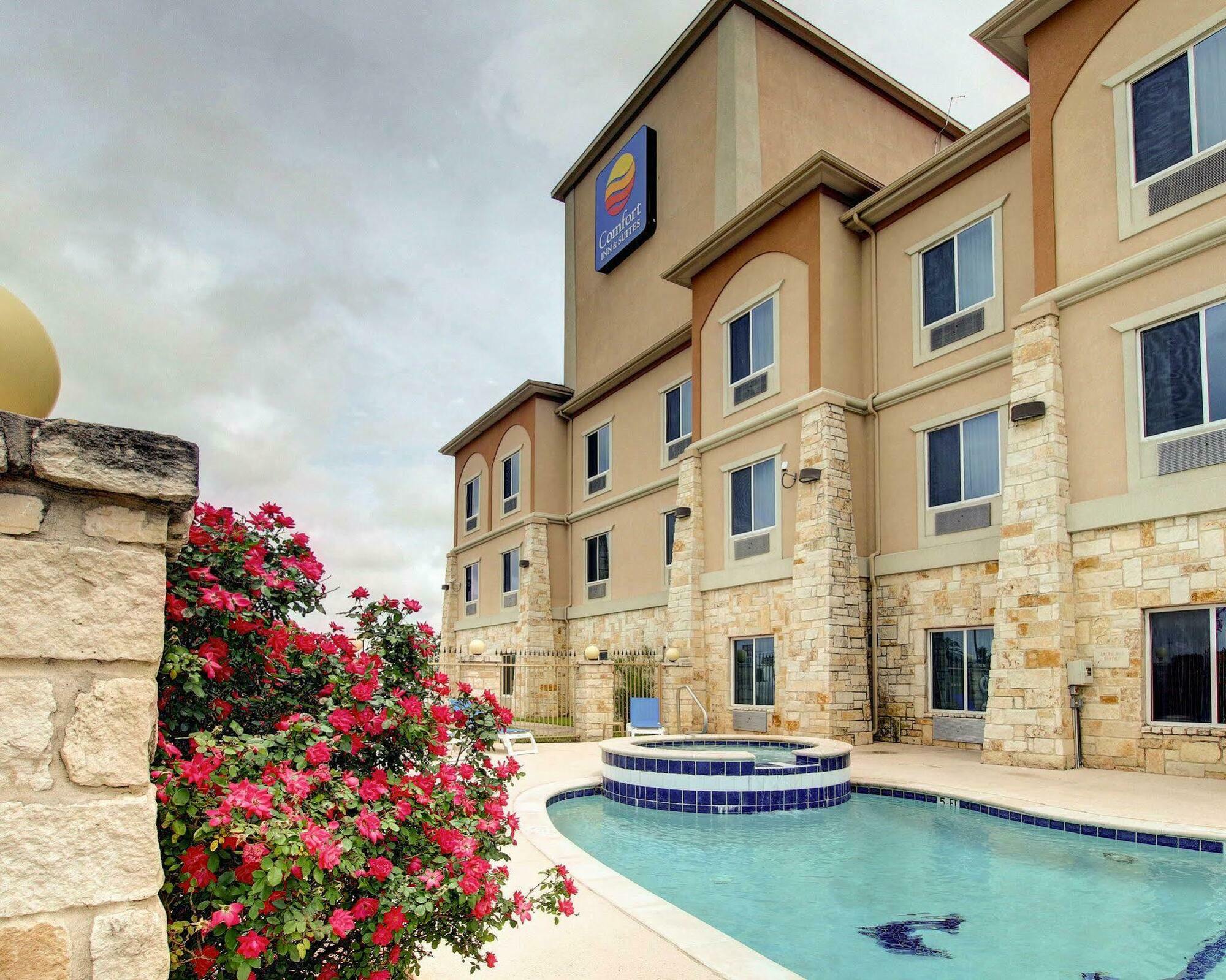 Hotel Comfort & Alvarado